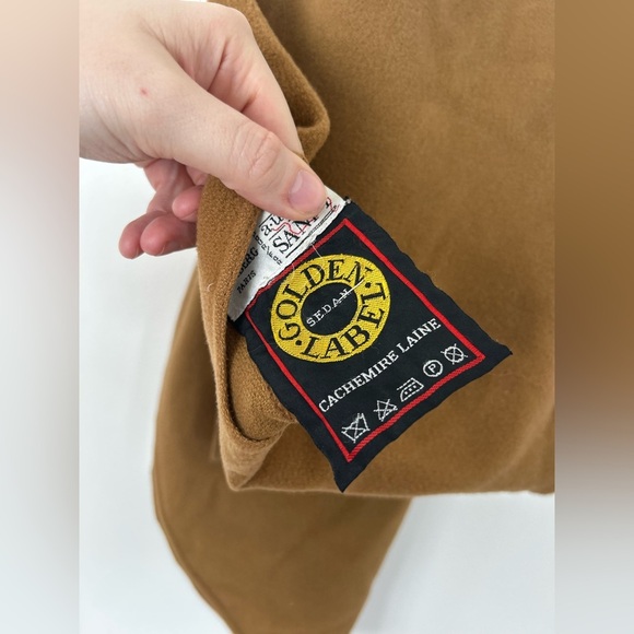 Vintage Camel Cashmere Wool Cape/Tabbard/Poncho by Weinberg Paris - Picture 2 of 6